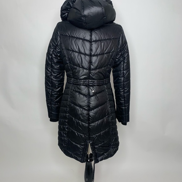 Women French Connection puffer jacket - Picture 2 of 6